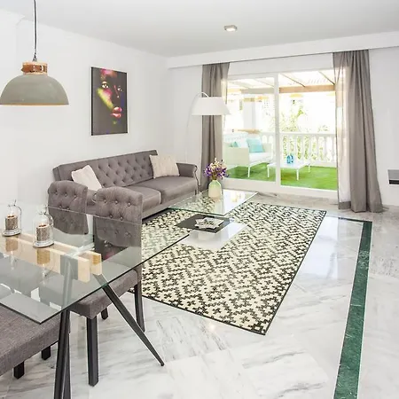 Apartment Dama De Noche Playground