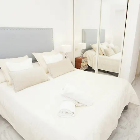 Apartment Dama De Noche Playground Marbella